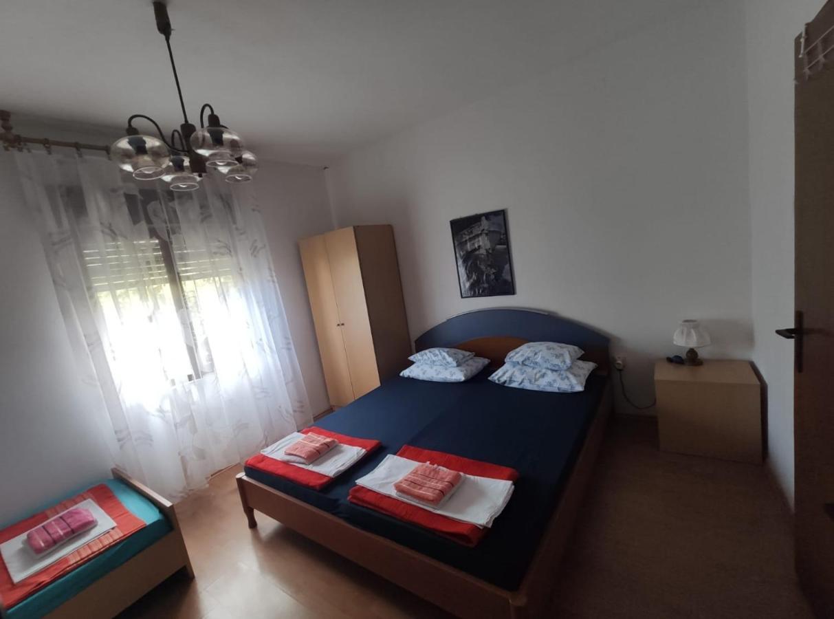 Family Apartment Near Beach بيوغْغاد نا موغو المظهر الخارجي الصورة